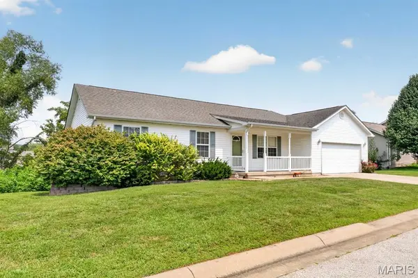 819 Tiffany CT, Marthasville, MO 63357