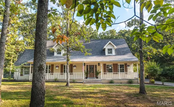 807 Lariat LN, Rolla, MO 65401
