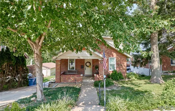 843 N Florissant RD, St Louis, MO 63135