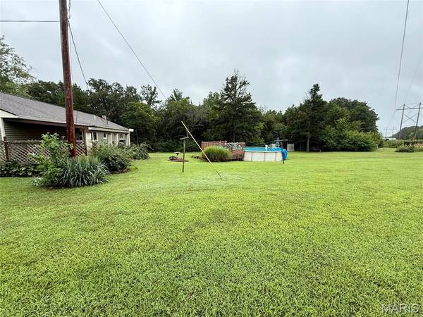 66 Edith DR, Bourbon, MO 65441