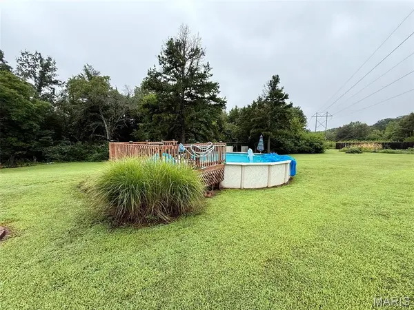 66 Edith DR, Bourbon, MO 65441