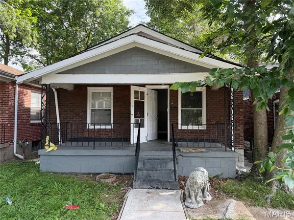 6719 Stratford AVE, Pine Lawn, MO 63121