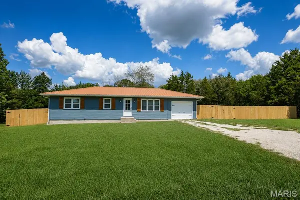 804 E Main ST, Richland, MO 65556