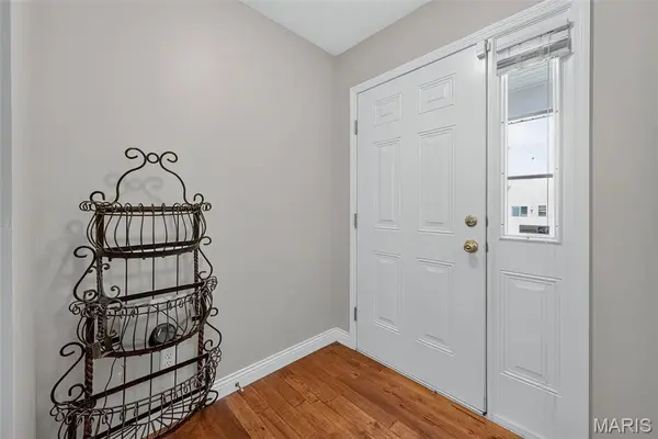 384-386 Shadow Pines DR, Wentzville, MO 63385