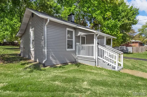 2345 Gaebler AVE, Overland, MO 63114