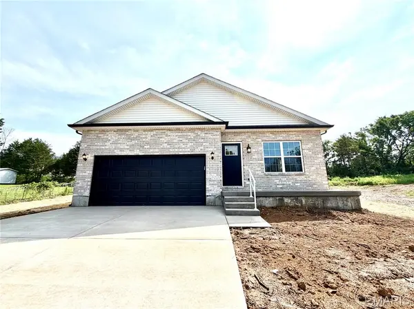 1413 Edgewood DR, Festus, MO 63028