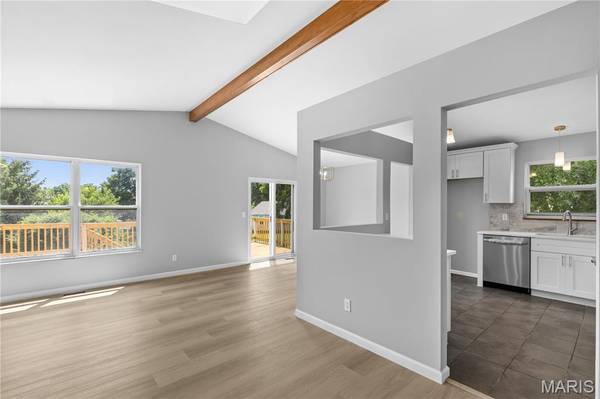 109 Golden Harvest CT, St Peters, MO 63376