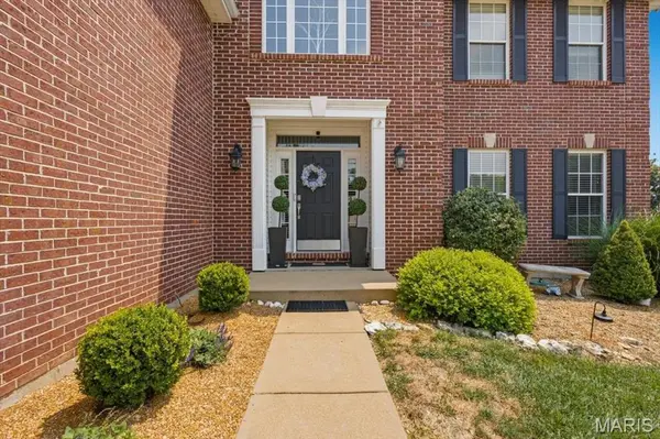 688 Meramec View DR, Eureka, MO 63025