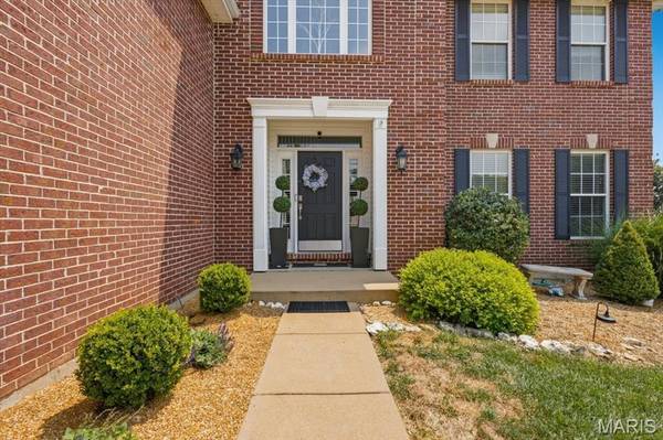 688 Meramec View DR, Eureka, MO 63025