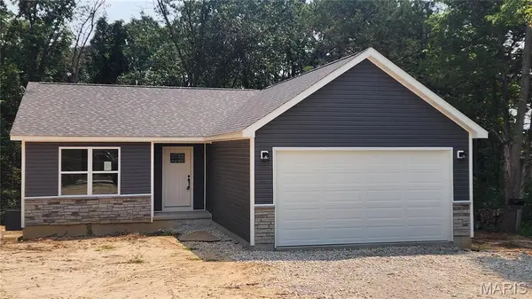 7163 Rosemary LN, Cedar Hill, MO 63016