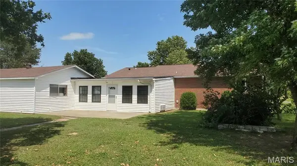 302 Bohannon ST, Sikeston, MO 63801