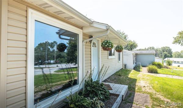 3 Elmwood DR, Rolla, MO 65401
