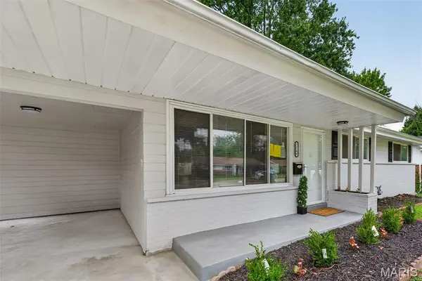 2248 Kerwin DR, St Louis, MO 63136