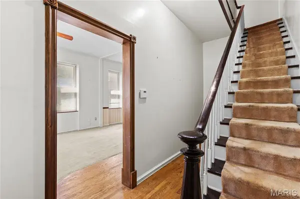 2251 Jules ST, St Louis, MO 63104