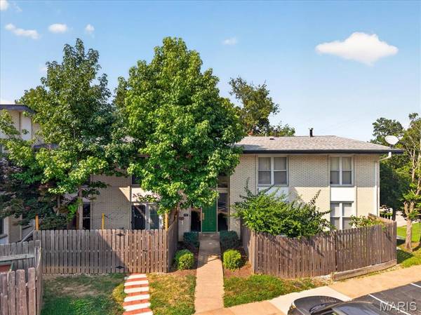 10401 Briarbend DR #9, St Louis, MO 63146