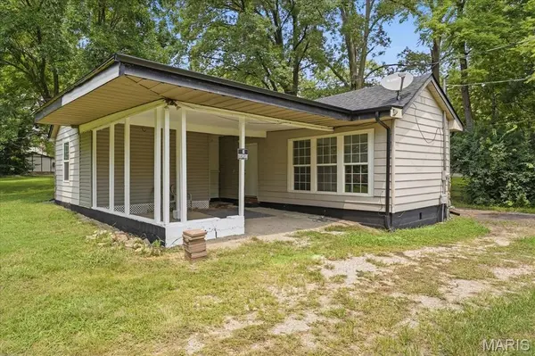 13 S Florida AVE, Belleville, IL 62221