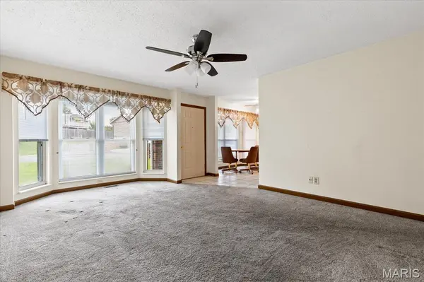 9 Matthew CT, Arnold, MO 63010