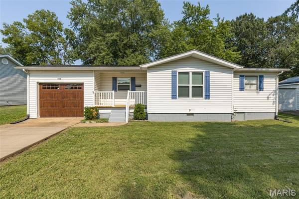 218 N Alexander ST, Farmington, MO 63640