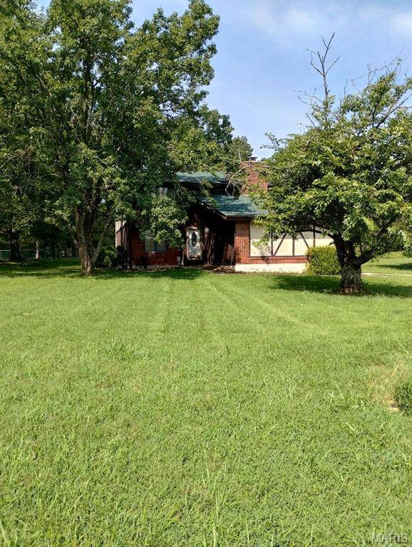 10551 Greenlefe DR, Rolla, MO 65401
