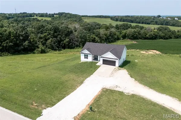 4167 Saint Louis Rock RD, Villa Ridge, MO 63089
