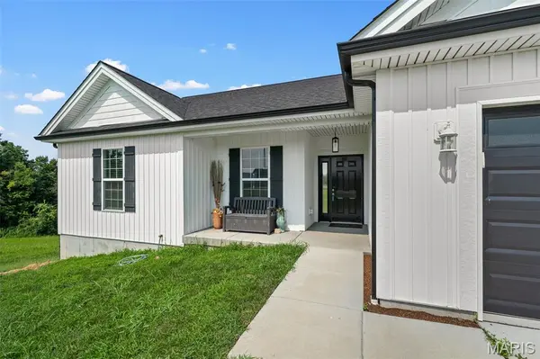 4167 Saint Louis Rock RD, Villa Ridge, MO 63089