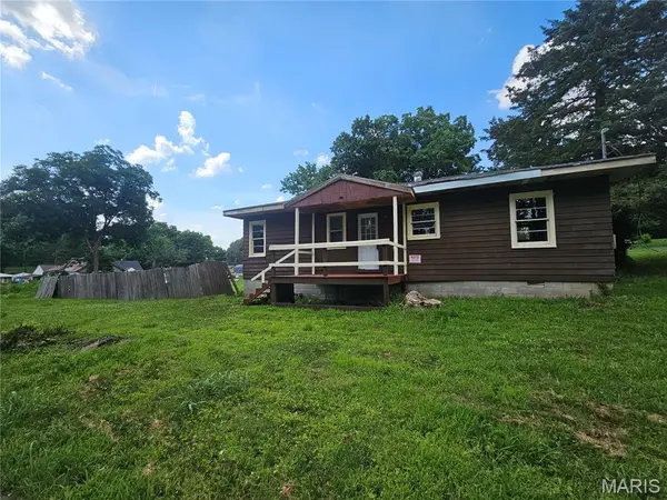 1102 College ST, Cape Girardeau, MO 63703
