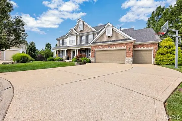 9 Cypress Place CT, Wildwood, MO 63040