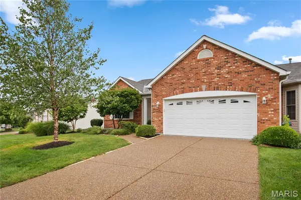 2717 Samuel DR, Dardenne Prairie, MO 63368