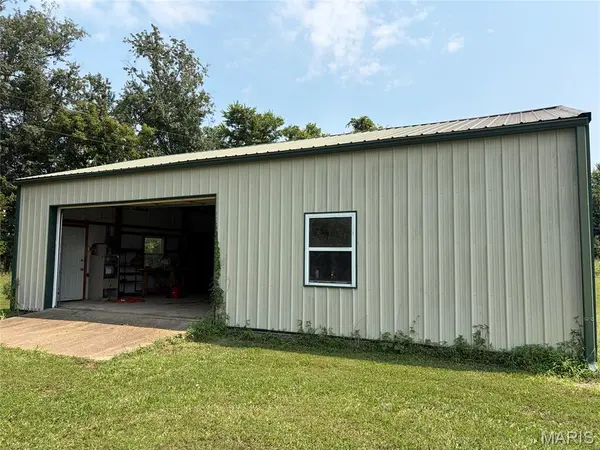 8560 Saffell RD, Bonne Terre, MO 63628