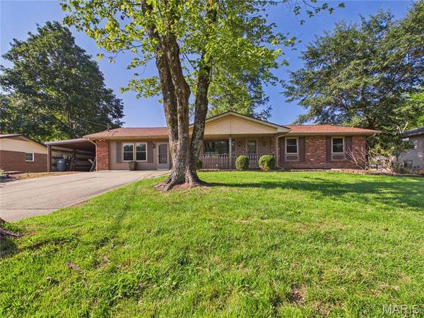 2879 Hopper RD, Cape Girardeau, MO 63701