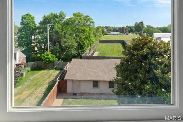 4530 Delmar BLVD, St Louis, MO 63108