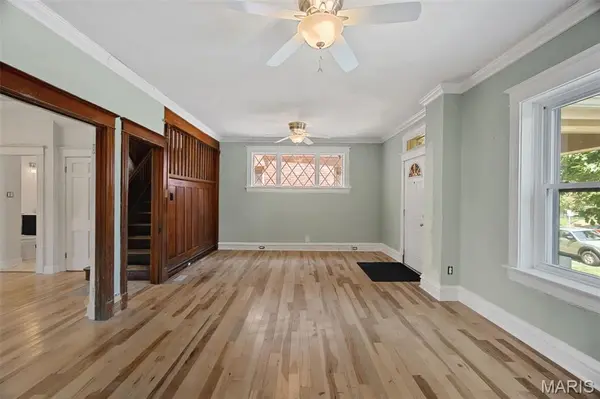 5728 Waterman BLVD, St Louis, MO 63112