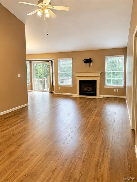 620 Grayhawk CIR, Wentzville, MO 63385