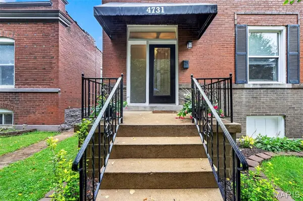 4731 Rosa AVE, St Louis, MO 63116