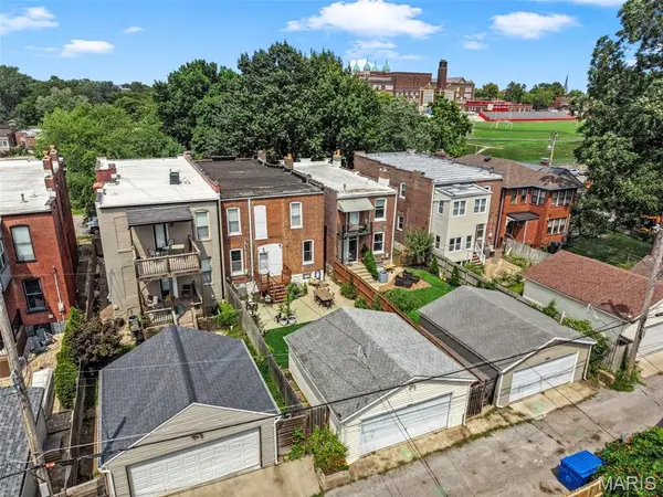 3412 Wyoming ST, St Louis, MO 63118