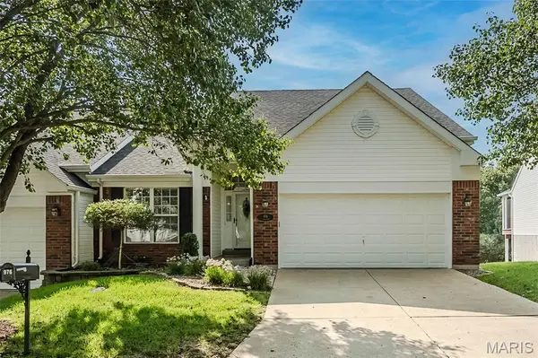 976 Shire LN, Eureka, MO 63025