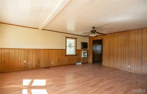 405 N Walker AVE, Gideon, MO 63848