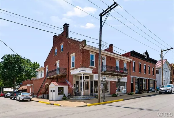302 Market ST, Ste Genevieve, MO 63670