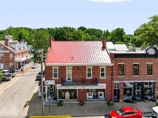 302 Market ST, Ste Genevieve, MO 63670