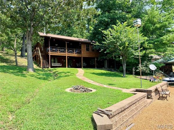 2026 Oak WAY, Perryville, MO 63775