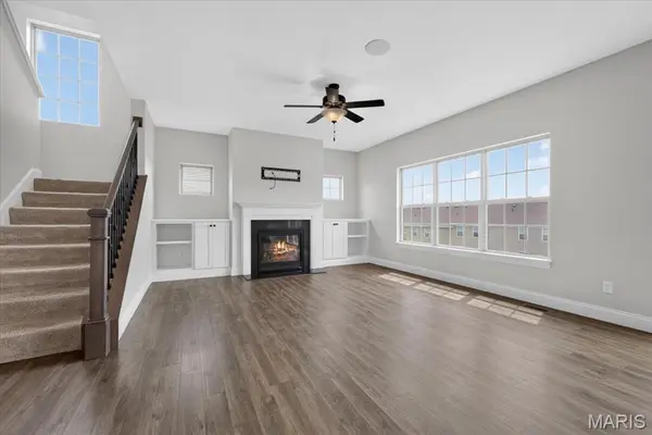 1135 Duxbury LN, O'fallon, MO 63366