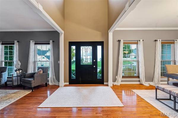 3559 Burgundy Way DR, St Louis, MO 63129