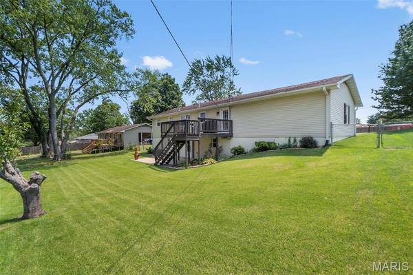 2418 Masters DR, Cape Girardeau, MO 63701
