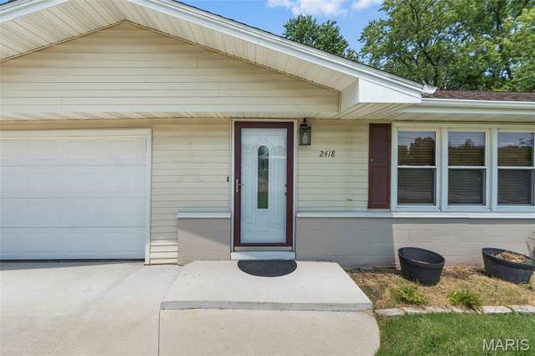 2418 Masters DR, Cape Girardeau, MO 63701