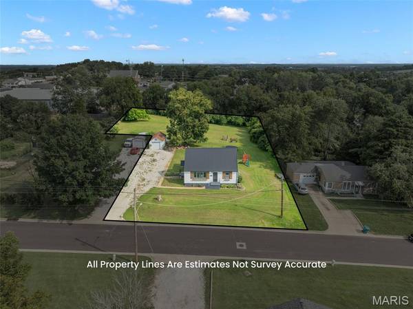 1165 Moselle RD, St Clair, MO 63077
