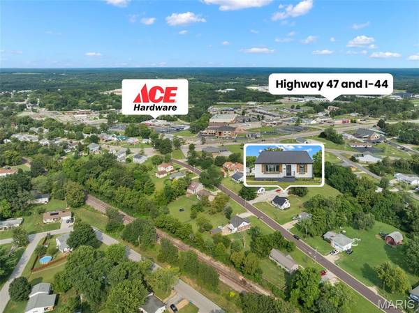1165 Moselle RD, St Clair, MO 63077