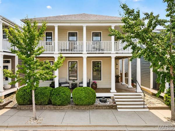 3253 Camp ST, St Charles, MO 63301