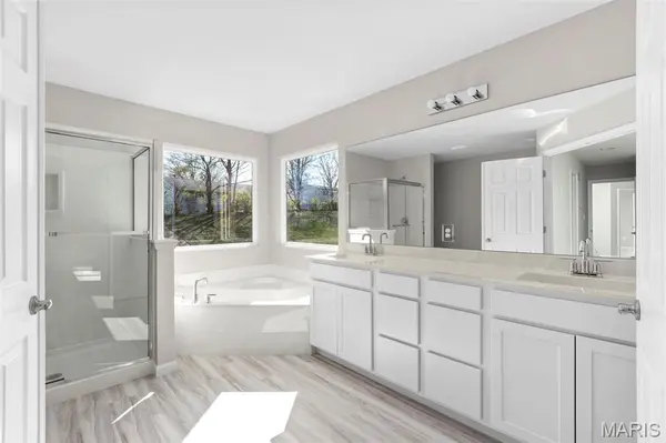 2 Hermitage II at Bluestem Estates, Lake St Louis, MO 63367