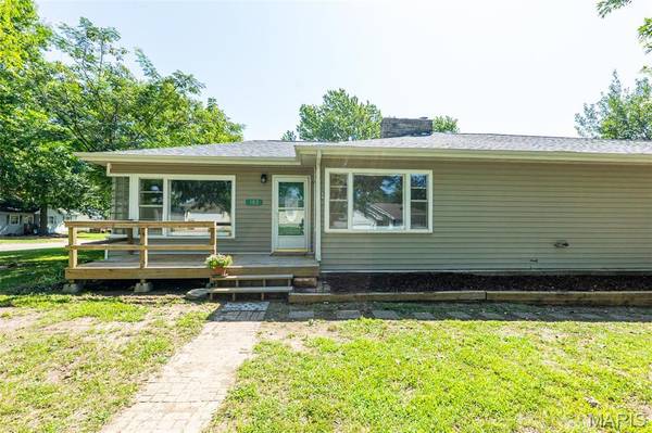 102 Poe DR, Rolla, MO 65401