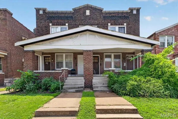 3812-3814 Chippewa ST, St Louis, MO 63116